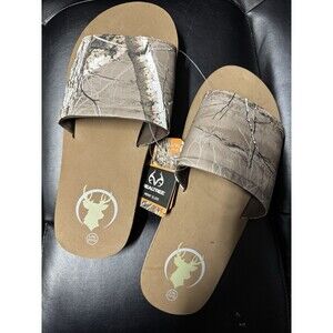 Men’s Slide On Shoes Real Tree Licensed Camouflage NWT Men’s Gift XL 11-12